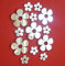 Set di 50 adesivi a specchio a forma di fiore, di diverse dimensioni, per cameretta dei bambini, decorazione per la casa, fai da te e album di ritagli