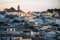 adrium Acryl-Bild 80 x 50 cm: Dächer und beleuchtetes Stadtbild von Antequera, Spanien (75597632)