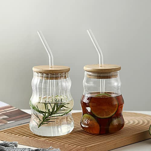 Gerippte Trinkgläser im Retro-Stil, mit Deckel und Strohhalm, 2 Stück gewellte Glasbecher, Kürbisform, Glaswaren, niedliche, wellenförmige Eiskaffeetassen, Glasbecher, Biergläser, Whiskybecher, 500 ml