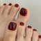 MouyouGlow 24 Pièces Faux Ongles D'orteil à coller Court,Carré Rouge Foncé Vin Bordeaux Glossy Plain Colours Bourgogne Dark Red Fake Ongles Pieds Toe Nails Full Cover Orteils Press on Nails avec Colle