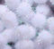 YYCRAFT Glitzernde Lametta-Pompons, glitzernde Kugeln für Bastelarbeiten, Party-Dekoration, Katzenspielzeug (20 mm, weiß), 200 Stück