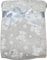 KAV Weiche Fleece-Wickeldecke für Jungen und Mädchen, bezauberndes Teddy-Muster, 75 x 100 cm, für Kinderwagen, Kinderbett, Babykorb, superweiche und leichte Decke für Neugeborene (Grau)