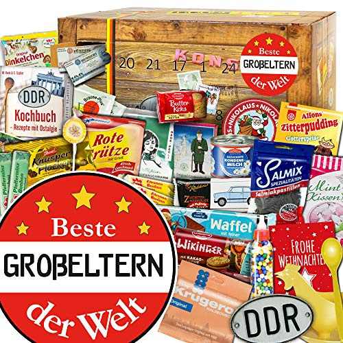 Beste Großeltern - DDR Adventskalender 2024 & Ostalgie Geschenkset | Großeltern Präsentkorb mit Sandmann Schokolade, Ampelmann Fruchtgummis, DDR Kochbuch und 24 Ostprodukten
