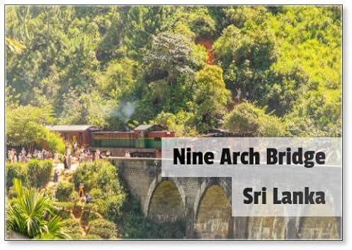 Tourists Watch as Train Full of Passengers Travels across The Nine Arch Bridge on The Railway Line between Kandy and Ella, Badulla District of Uva Provinz, Sri Lanka, Fridge Magnet