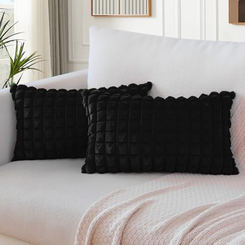 Soleebee 2er Set Plüsch Samt Kissenbezüge, Weiche Künstliche Pelz Plaid Textur Kissenbezug Sofa Zierkissenbezüge Dekokissen Kissenhülle Set für Couch Schlafzimmer Zuhause Dekor (30x50cm, Schwarz)