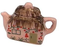Dolls House Thatched Cottage Teapot Miniature Pink Decorative Kitchen Accessory