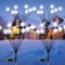 Lumières de Noël Exterieur, 4 Pièces Lampe Solaire 32LED Flocons de neige Lumières Solaire Extérieur Décoration de Noël Étanche Lampes Décoratives pour Jardin Terrasse Deco Noel Exterieur Solaire