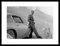 1art1 James Bond 007 Poster Kunstdruck Bild und MDF-Rahmen Schwarz - Sean Connery Mit Aston Martin (80 x 60cm)