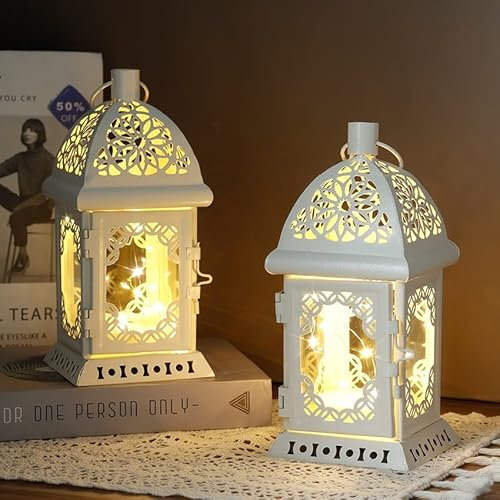 TRIROCKS Set di 2 Lanterne Decorative 20 cm Alte, Porta Candele in Metallo da Appendere per Decorazioni Casa, Soggiorno, Eventi, Tavolo, Interni ed Esterni (Bianca)