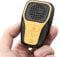 Inwa Enceinte Bluetooth Portable, Mini Haut Parleur Clip, IP67, Micro Intégré pour Musique/Appels Mains Libres, Petite Enceinte pour Travail/Maison/Extérieur/Velo (Jaune)