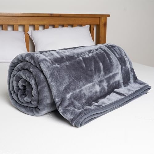 EGYPTO Fleece Blanket Faux Fur Throw for Bed & Sofa – Luxury Extra Soft Fur Brush Fabric – Warm & Cosy Grey Blanket – Versatile Outdoor Blankets Faux Fur Bed Throw King Size (200cm x 240cm, Grey)