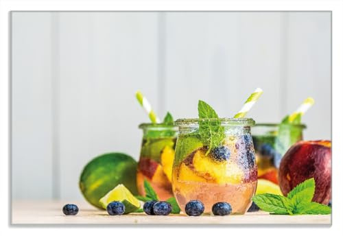 Wallario Frühstücksbrettchen aus Glas, Glasunterlage, Glasbrettchen Erfrischender Eistee mit Pfirsichen und Blaubeeren, Größe 20 x 30 cm, Sicherheitsglas