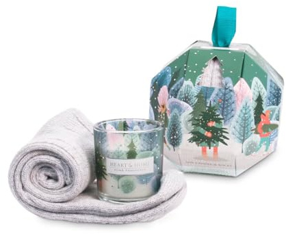 Heart & Home Candle and Socks Gift Set - Vegan Friendly Soy Blend - Soft Warm Socks for Christmas Gifting and Home Fragrance