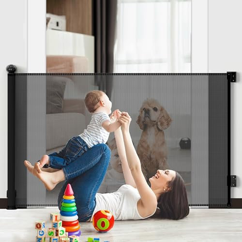 1st Deer Retractable Child Gate Extends up to 140cm/ 55”, One-Hand Operation Baby Gate for Doorways, Stairways & Hallways, Indoor & Outdoor, Door & Stair Gate for Baby, Dogs & Cats, Black