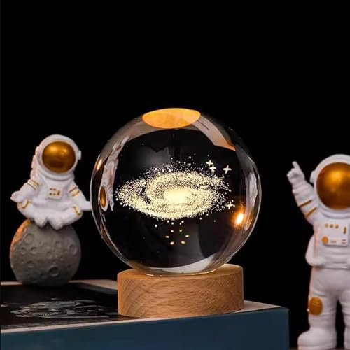 ZVO 3D Kristallkugel Nachtlicht, 3D Planeten LED Lampe, Nachtszene Astronomie LED Ball Lampe mit Holzsockel, USB Planet Glaskugel für Geburtstag Kinder Weihnachten Deko(6cm Milchstraße)