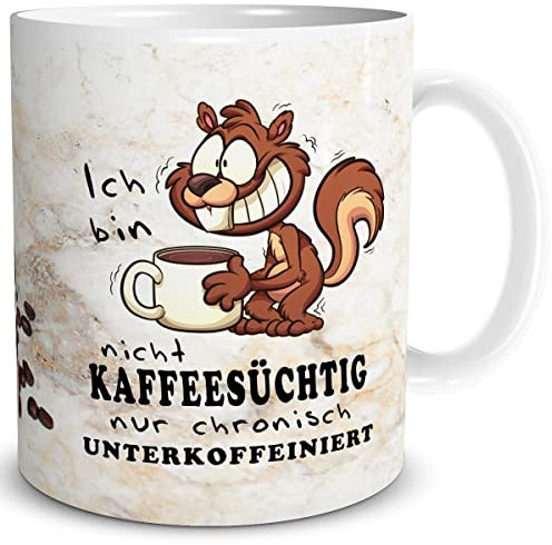 TRIOSK Tasse Eichhörnchen mit Kaffee Spruch lustig Kaffeesüchtig Geschenk für Arbeit Büro Kollegen Frauen Männer Kaffeeliebhaber Beige, Keramik 300ml