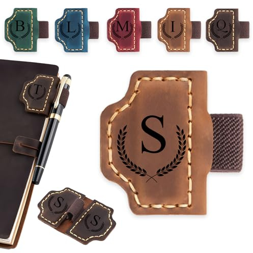 Personalisiertes Magnetisches Leder Lesezeichen Individuell Graviertes Lesezeichen mit 26 Initiale mit Stifthalter Gravierte Magnetische Lesezeichens für Manner Frauen Leseenthusia (Braun, S)