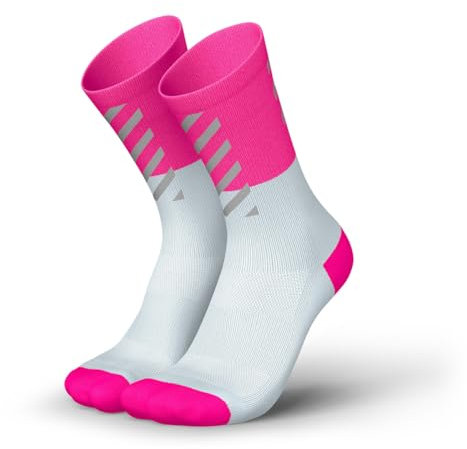 INCYLENCE High-Viz reflektierende Laufsocken lang, Running Socks, atmungsaktive Sportsocken mit Anti-Blasen Schutz, Kompressionsstrümpfe (V2 Weiß/Pink 43-46)