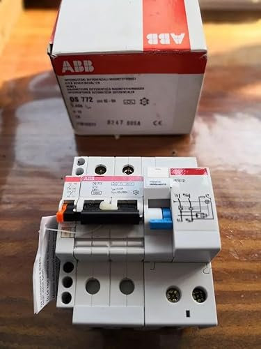 ABB DS772 per Magnetotermico Differenziale 10A 0,03A con contatto ausiliario