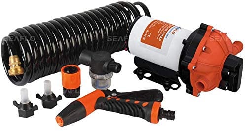 LIGHTEU®, Seaflo kit de bomba de lavado de la serie 51: 12 V CC, 5,2 GPM, 70 PSI con manguera enrollada de 6,5 m para caravanas, vehículos recreativos, embarcaciones marinas