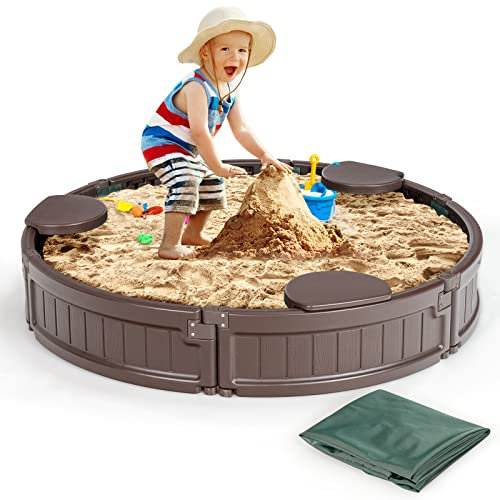 GOPLUS 120 cm Runder Sandbox, HDPE-Sandkasten mit 3 Abnehmbaren Sitzen für Kinder, Wetterbeständige Sandkiste mit Oxford-Unterlage & Abdeckung für Innenhof, Balkon & Garten, Braun