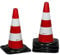 UvV Leitkegel Basic reflektierend bei Nacht sichtbar starke Reflektion. PVC 100% Recycling. ca 47 cm, 1.2 kg (2. Wahl Set mit 4 Kegeln)