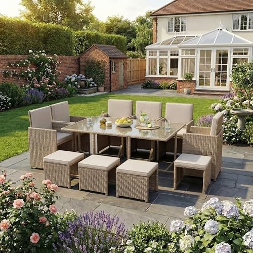 Garden Vida Cuba 10 Seater Rattan Set | Natural | Complete Outdoor Garden Patio Dining Table Set | Steel Frame & PE Wicker | UKFR Certified | Weather Resistant, Tempered Glass, With Cushions