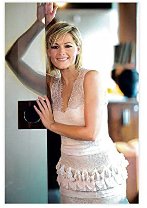HUANGCHOU Sängerin Helene Fischer 31 Leinwand Poster Schlafzimmer Dekor Sport Landschaft Büro Zimmer Dekor Geschenk 30 x 45 cm Unrahmen: