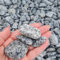 Dekosteine Grauer Kieselstein Dalmatiner Kieselsteine Deko Verschiedene Natur Deko Kieselsteine Grau 2-4 cm - Gemischter Flusskies für Vasenfüller, Landschaftsbau, Aquarien & Garten (20, Kilogramm)