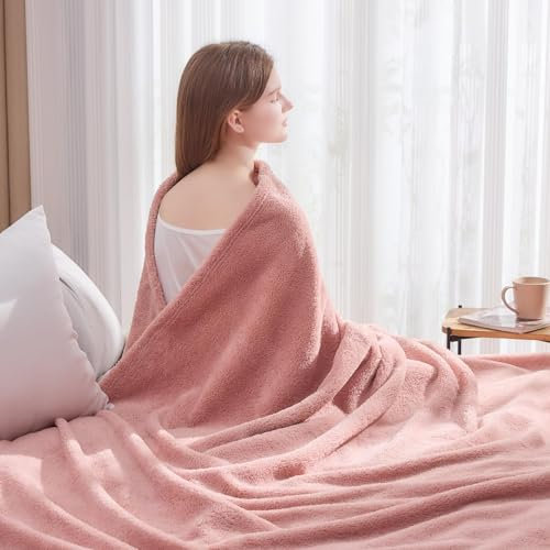 NEWCOSPLAY Gestrickte rosa Decke, superweicher Plüsch-Überwurf für Couch, flauschig, Mikrofaser, leichte Decke für Bett, Sofa, für alle Jahreszeiten, Rosa, Queen-Size-Bett (228,6 x 228,6 cm)