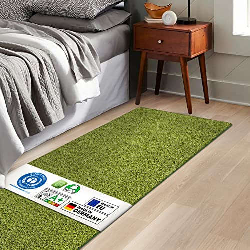 KARAT Barcelona Bedroom Runner Rug, Deep Pile Bed Surround Carpet Runner Floor Mat, Rug Runner Floor Mat for Bedroom, Living Room, Hallway (Green, 80 x 120 cm)