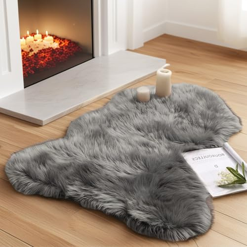 Ruedong Faux Lammfell Fell Teppich Dunkelgrau 60x90 cm, Flauschiger Kleiner Schaffellteppich, Ultraweiche Matte, Maschinenwaschbare Shag-Matten, Kinderzimmerdecke für Bett, Wohnzimmer, Kinderzimmer