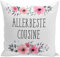 Tassenbrennerei Original - Kissen mit Spruch Allerbeste Cousine mit Blümchen - Waschbar - Deutsche Qualität - Geschenk (Cousine)