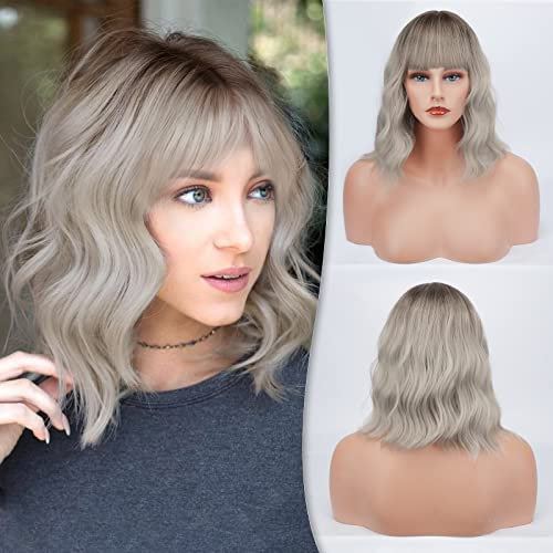 Barsdar Kurze Bob Perücken mit Pony schulterlange Frauen kurze Perücke Lockige Gewellte Synthetische Cosplay Perücke Perücke für Mädchen Kostüm Perücken Bunte Natürliche Gewellte Perücken Ombre Grau