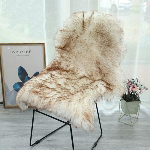 CHUYIX Faux Lammfell Schaffell Teppich 60 * 100cm Longhair Flauschig Wohnzimmer Deko Nachahmung Wolle Sofa Matte Kunstfell Dekofell Lammfellimitat