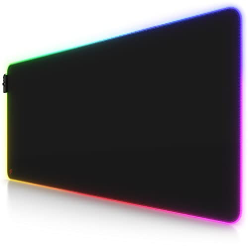 TITANWOLF - RGB Tappetino per Mouse da Gioco XXL - Mouse Pad Gaming - 900x400mm - 7 Colori LED e 4 Effetti - Precisione e velocità - Lato Inferiore gommato - Lavabile - per Computer PC e Laptop