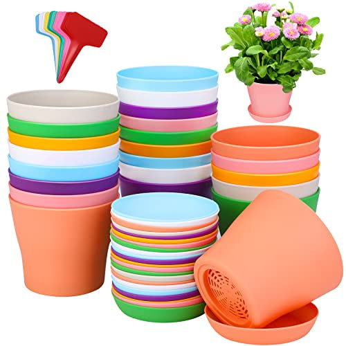 Birsppy ADXCO 24 Stück 10,2 cm Kunststoff-Blumen-Pflanzgefäße, Sämling-Töpfe, Blumentöpfe mit Untersetzern und 24 Etiketten für Außen- und Zimmerpflanzen, Garten-Behälter