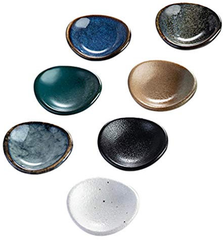 Amosfun 7 piezas de cerámica palillos soporte estante estilo japonés palillos resto sushi palillos banco cuchillo cuchara soporte redondo forma cocina restaurante hogar accesorios estilo aleatorio