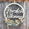 Willkommensschild - Trockenblumenkranz - Türkranz Trockenblumen mit Herzlich Willkommen'' Schriftzug - Herzlich Willkommen Türhänger (30cm Holz Natur, Naturtöne)