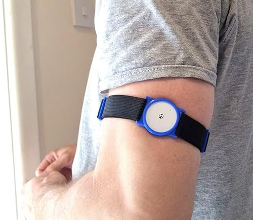 CGM Clips UK - Sensor Armband Holder/Protector Compatible with Freestyle Libre 1/2 (Blue/Black)