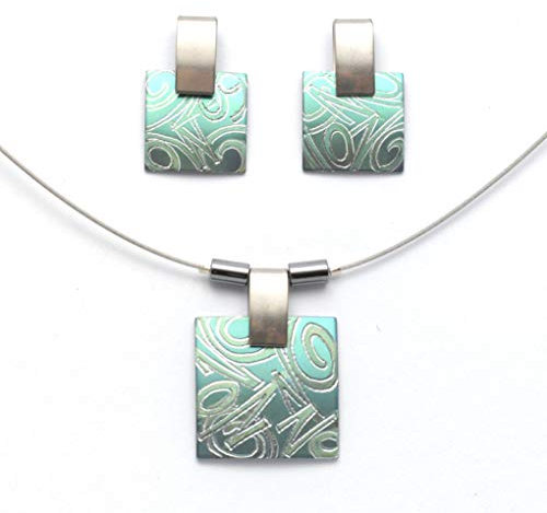 Titan Schmuck-Set. Absolut kein Risiko auf Allergien Handgefertigte Schmuckstücke. Lieferbar in verschiedenen Farben
