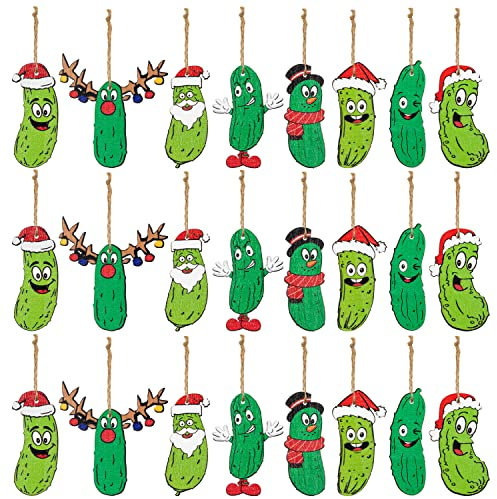 Haooryx 25teiliges Weihnachtsgurke-Thema Hängeholzschmuck Grüne Gurken-Holzkunst-Pendants mit Seil für Weihnachtsbaum Hausdeko Traditionelle Weihnacht Festtagsparty-Geschenke