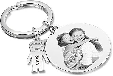 Kaululu Personnalisé Prénom Porte-clés avec Photo Acier Inoxydable Noms Gravure 1 Poupée Pendentif Mémorial Anniversaire Cadeau pour Femmes Hommes