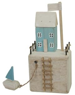 RiloStore Dekohaus 26cm Holz Haus maritim mit Segelboot o361 Holzhaus Holzboot Fischerhaus blau grau Weiss Küstenhaus Deko Nordsee Ostsee Stranddeko Ankerplatz Lieblingsplatz
