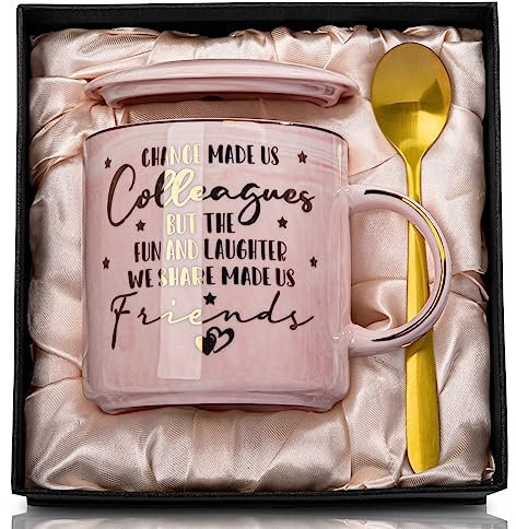 Abschiedsgeschenk Kollegen Abschied Kollegin Jobwechsel Tasse, Beste Kollegin Geschenk Abschied Kollegen, 14oz Keramik Personalisiert Kaffeetassen für Kollegen mit Karte, Löffel, Becherdeckel, Rosa