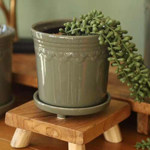 Fyne-Finds Ceramic Sage Green Plant Pot Raised Saucer Scalloped Edge Glazed Garden Planter Outdoor Home WeatherProof DrainageHoles (Small)