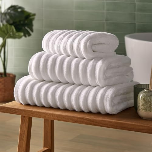 Silentnight Ribbed Cotton Bath Sheet - Luxuriously Soft & Super Absorbent Deep Thick Pile Towel - 100% Cotton BCI - Textured Dense Ribbed Bath Sheet - 160 x 90cm - Machine Washable, White