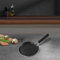 Cuisinez comme un pro avec la poêle à crêpes avec revêtement non marbre de 18 cm pour tous vos besoins (noir)