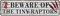kisoyo Hühnerstall-Schild, Beware of The Tiny Raptors-Schild, lustiges Hühner-Warnschild, Heimküche, Hahnhaus, Innen- und Außenbereich, lustiges Gag-Geschenk für Hühner-Fan-Liebhaber, 40,6 x 10,2 cm