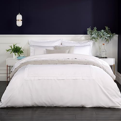 Christy Coniston Cotton Sateen Super King Duvet Set | Classic White | 400 Thread Count | Hotel Luxury Bed Linen